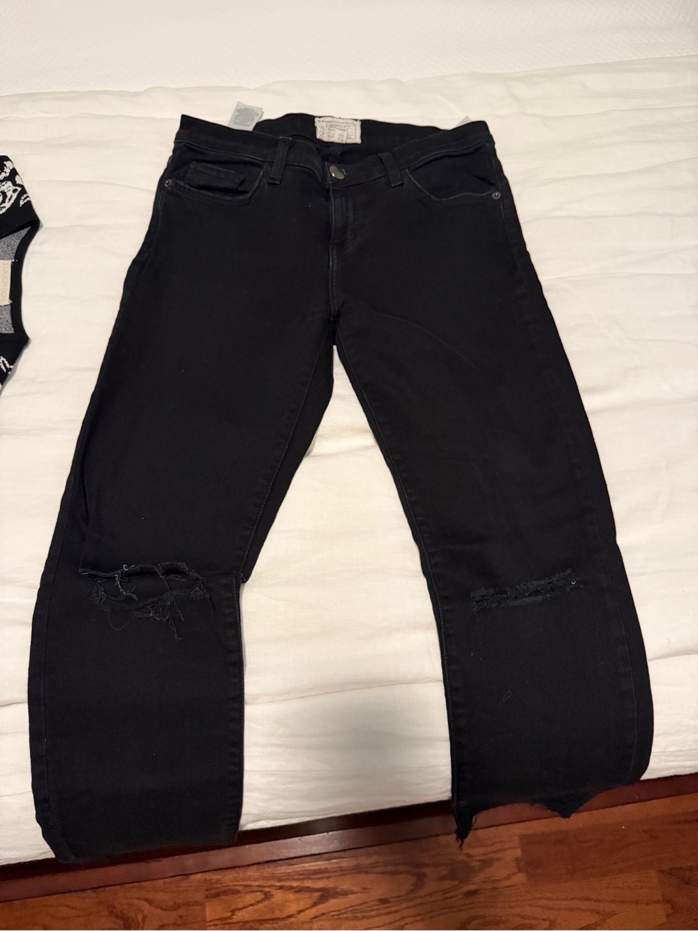 Current/Elliott Black High-Rise Jeans with Worn Label Detail